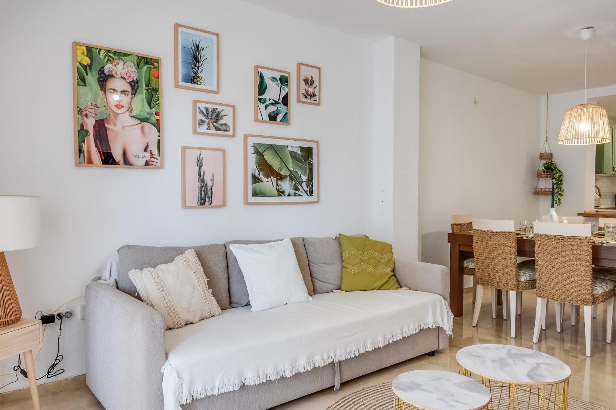 Gezellig Stijlvol Appartement Dichtbij Het Strand إِستيبونا المظهر الخارجي الصورة